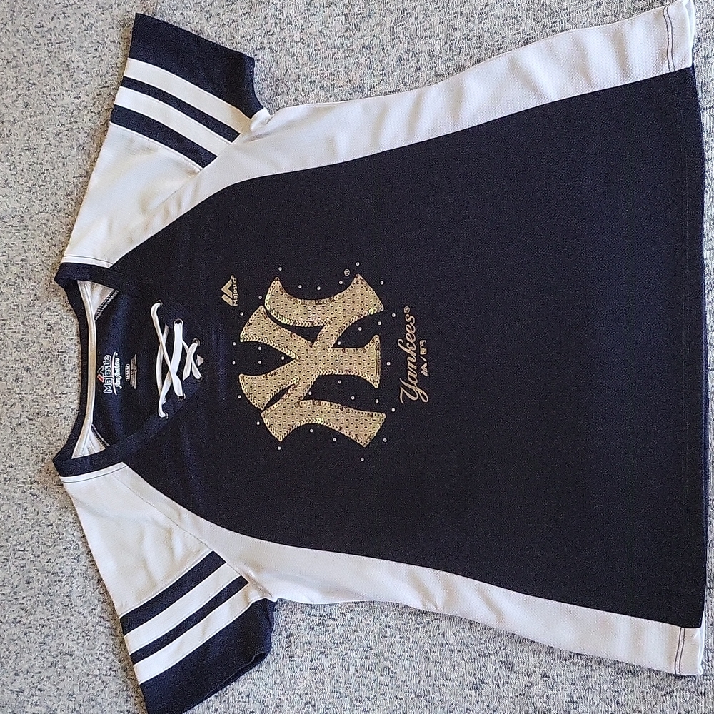 New Women's New York Yankees Jersey Top Size M